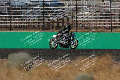 media/Apr-19-2025-AHRMA (Sat) [[3d98ca3309]]/Practice/Group 2/Turns 1  and  5/